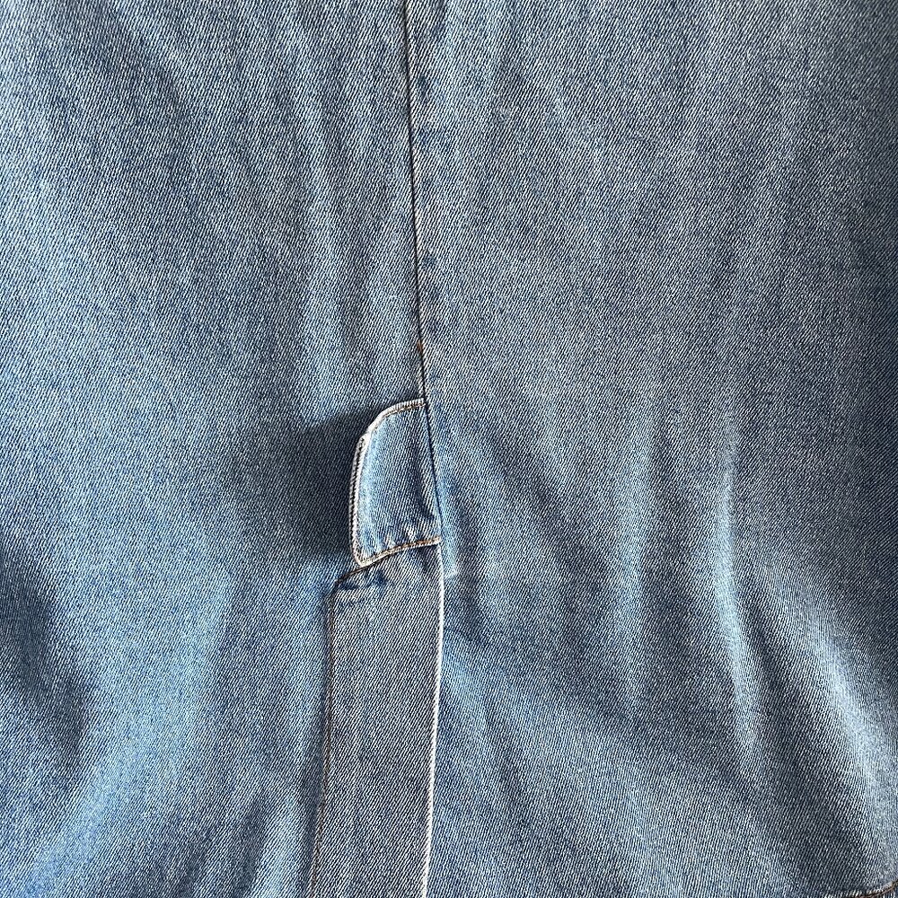 Cropped/Swing Jean Jacket - Picture 5 of 6